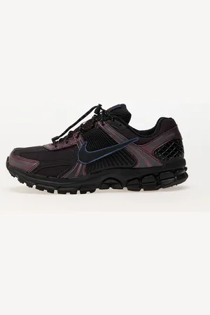 Nike Tenisky W Zoom Vomero 5 Burgundy Crush/ Black-Midnight Navy-Black EUR 36