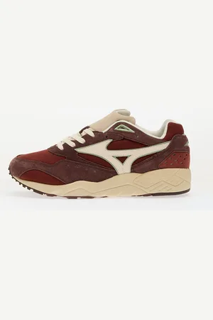 Mizuno Tenisky Contender Lunar Rock/ Shifting Sand/ Cloud EUR 39