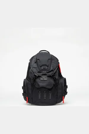 Oakley Batoh Bathroom Sink RC Backpack 23 l