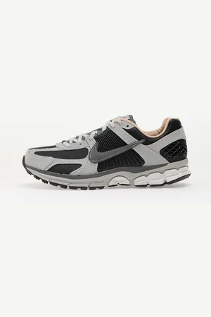 Nike Tenisky Zoom Vomero 5 Dk Smoke Grey/ Smoke Grey-Lt Smoke Grey EUR 38.5