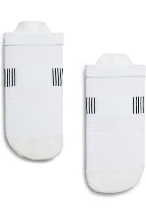 On Running Požky Ultralight Low Sock White/ Black 36-37