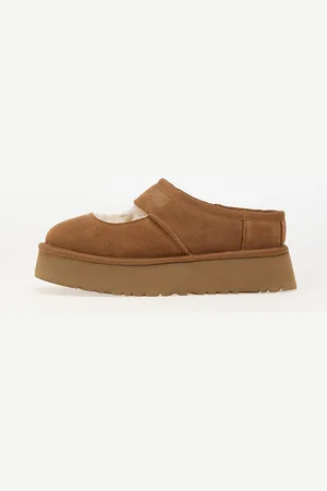 UGG Tenisky W Bea Mary Jane EUR 36