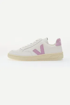 Veja Tenisky W V-12 Leather EUR 36