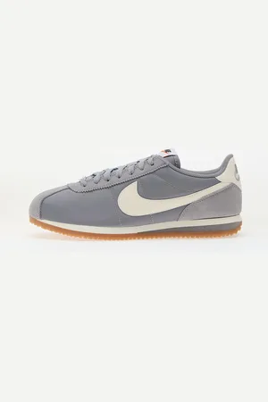 Nike Tenisky W Cortez Textile Cement Grey/ Sail-Gum Light Brown EUR 35.5