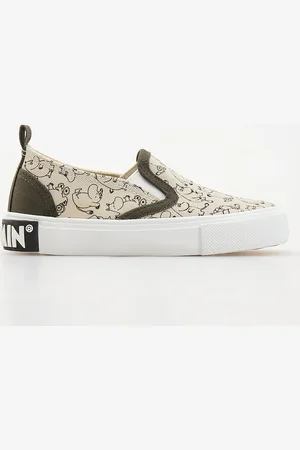 Reserved BOYS` SNEAKERS