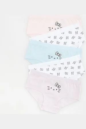 Reserved Kalhotky Hello Kitty 5 pack