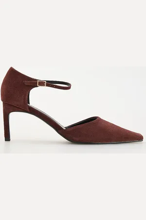 Reserved LADIES` PUMPS