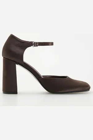 Reserved LADIES` PUMPS