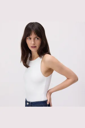 Reserved Jednobarevné body slim fit