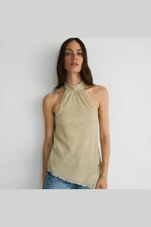 Reserved Top halter