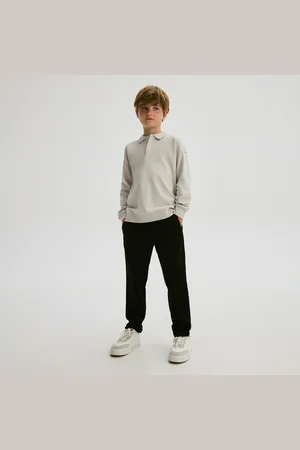 Reserved Kalhoty chino regular fit