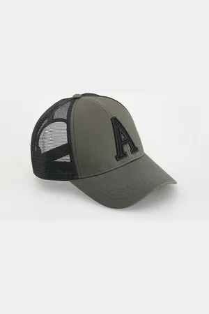 Reserved Kšiltovka trucker s nášivkou