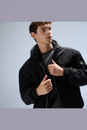 Reserved Bunda bomber s kapucí