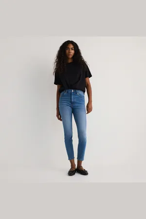 Reserved Džíny slim fit ze středním sedem