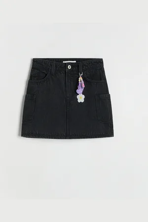 Reserved GIRLS` SKIRT & CHAIN
