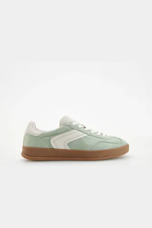 Reserved Sneakersy na ploché podrážce