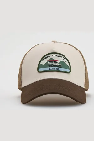 Reserved Kšiltovka trucker s nášivkou