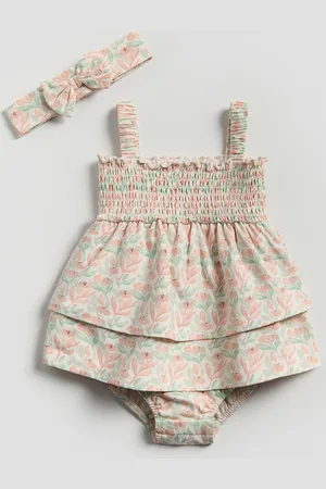 Reserved BABIES` BODY SUIT & HEADBAND