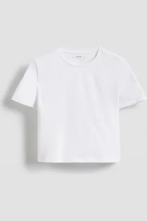 Reserved Crop top s vysokým podílem bavlny