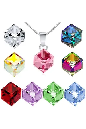 Silvego Stříbrný přívěsek se Swarovski® Crystals kostka 8 mm VSW043P