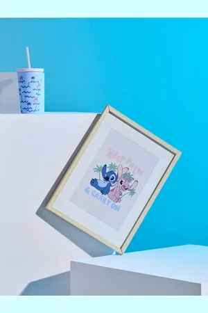 Sinsay Rámeček s grafikou Stitch