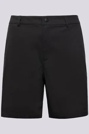 New Balance Athletics Standard Short 7" Černá