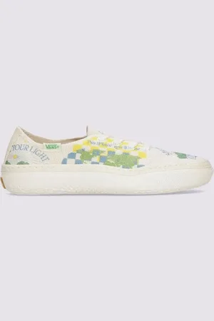 Vans Ua Circle Vee Bílá