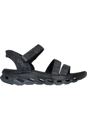 Skechers Ženy Slip-ins: GO WALK Glide-Step 2.0 sandály - Giselle Slip-On v Černá/Šedá