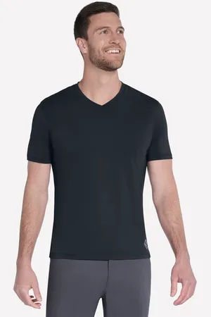 Skechers Muži GO DRI Pima Short Sleeve V-Neck Top v