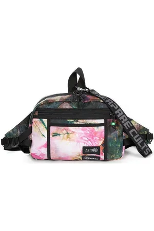 Eastpak Taška EK0A5B9LN101