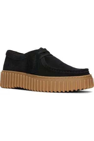 Clarks Boty