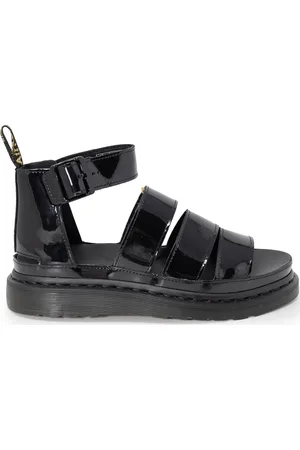 Dr. Martens Boty CLARISSA II BLACK PATENT LAMPER 24822001