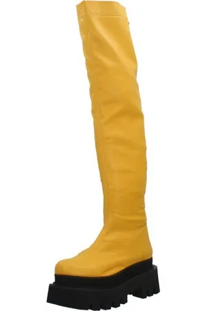 Yellow Boty FINN