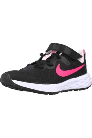 Nike Boty REVOLUTION 6 LITTLE KID