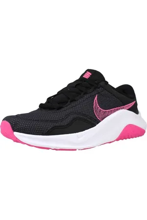 Nike Boty LEGEND ESSENTIAL 3 WOME