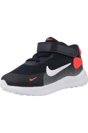 Nike Boty REVOLUTION 7