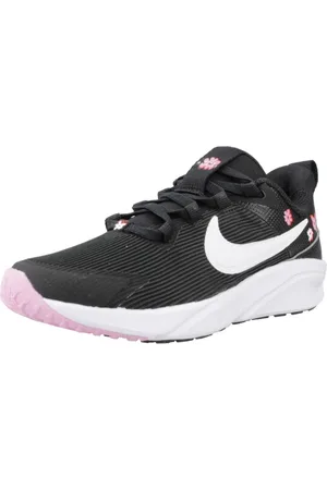 Nike Boty STAR RUNNER 4