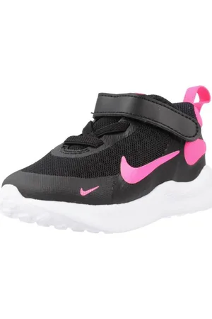 Nike Boty REVOLUTION 7