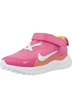Nike Boty REVOLUTION 7