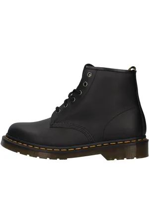 Dr. Martens Boty 101