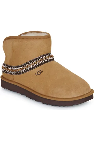 UGG Boty CLASSIC MINI CRESCENT