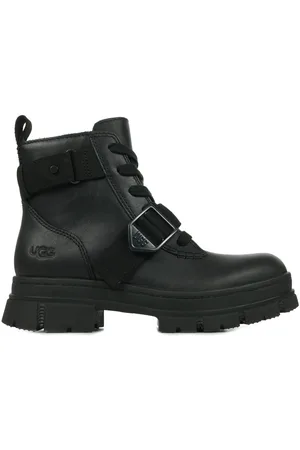 UGG Boty Ashton Lace Up