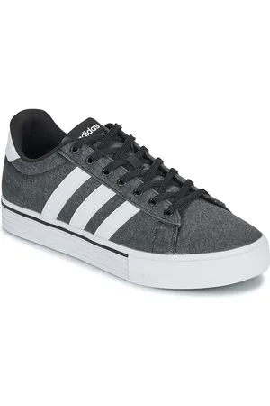 adidas Boty DAILY 4.0