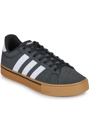 adidas Boty DAILY 4.0