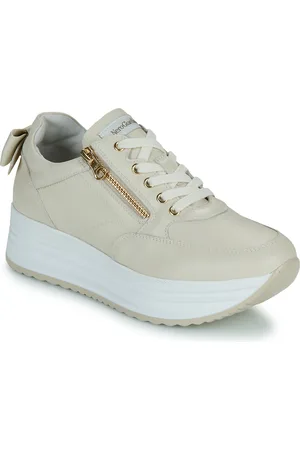 Nero Giardini Boty E506371D