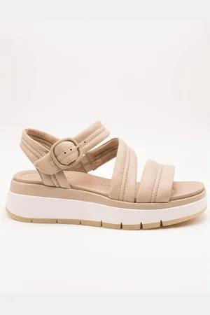 Clarks Boty