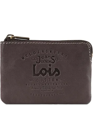 Lois Taška Massachusetts
