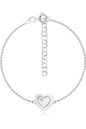 Šperky Eshop Stříbrný náramek 925 - ploché srdce s vyrytým srdcem, čirý diamant