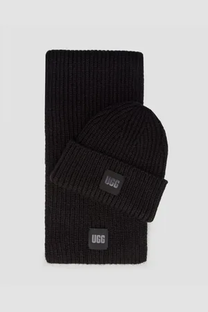 UGG Souprava šály A čepice Chunky Rib Knit Set V Černé Barvě