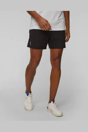 On Running Černé Pánské šortky 5" Core Shorts